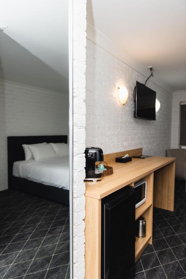 شيلهاربور Lakeview Hotel Motel المظهر الخارجي الصورة