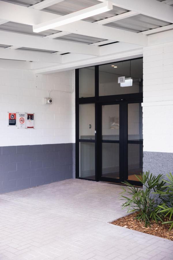 شيلهاربور Lakeview Hotel Motel المظهر الخارجي الصورة