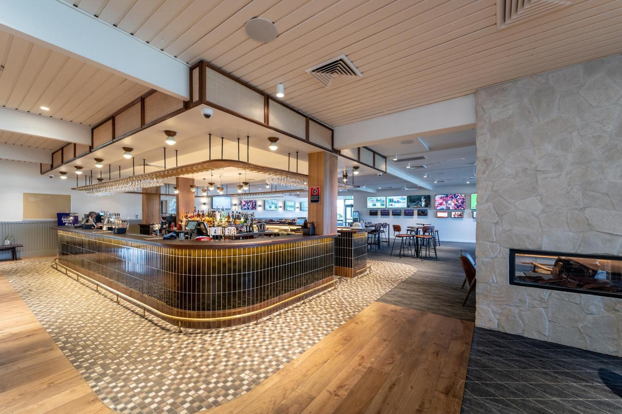 شيلهاربور Lakeview Hotel Motel المظهر الخارجي الصورة