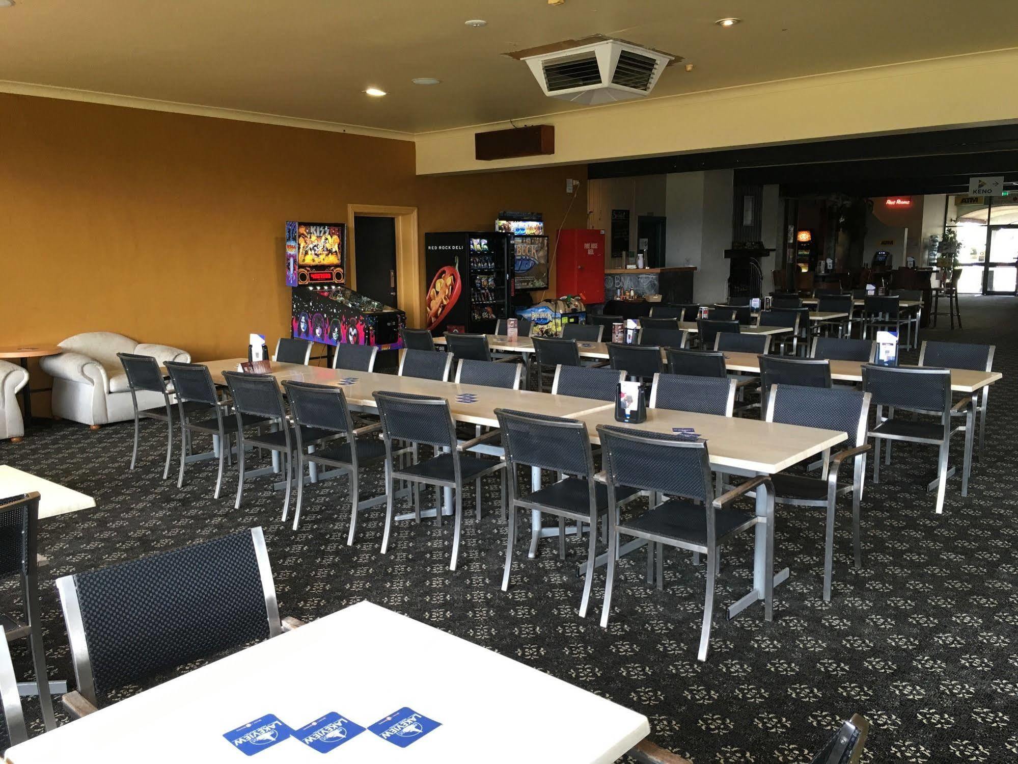 شيلهاربور Lakeview Hotel Motel المظهر الخارجي الصورة