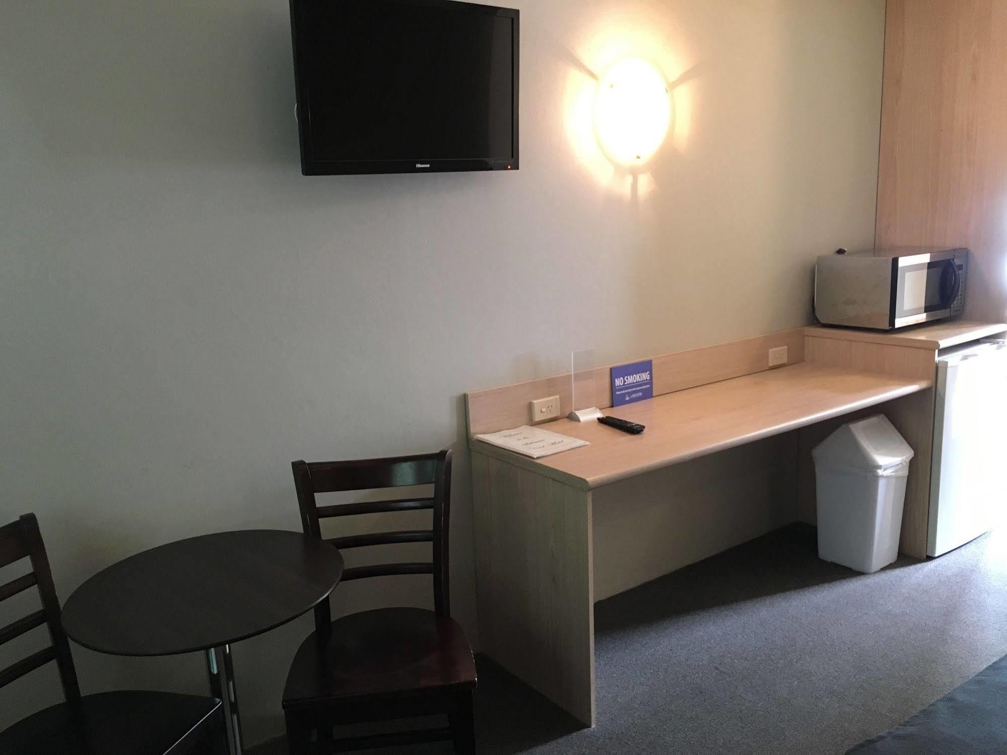 شيلهاربور Lakeview Hotel Motel المظهر الخارجي الصورة