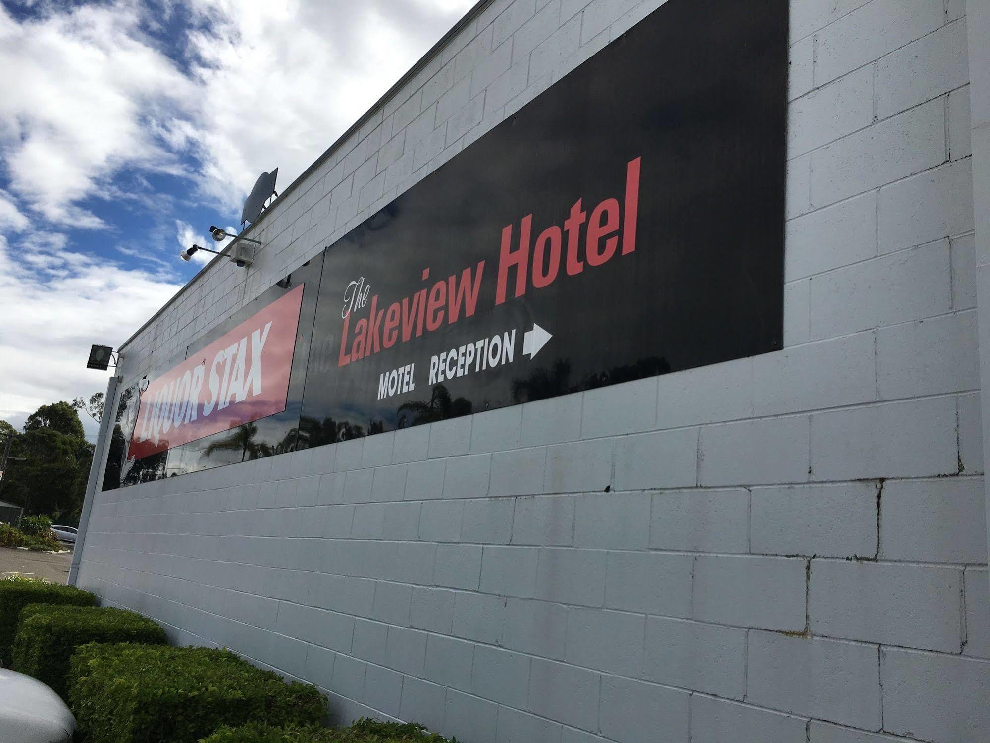 شيلهاربور Lakeview Hotel Motel المظهر الخارجي الصورة